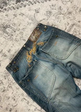 Jean flare évasé Rivaldi brodé Y2K streetwear style carreaux floral taille 31US, marca: Rivaldi, estado: Muy bueno, tamaño: M / 38 / 10, 49,95 €, 53,15 € Protección al comprador Pro incluida