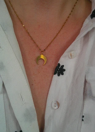Collier croissant de lune 🌟 réfléchissant 🌟 lumineux 🌟 acier inoxydable, brand: acier inoxydable, condition: Very good, €8.00, €9.10 includes Buyer Protection Pro