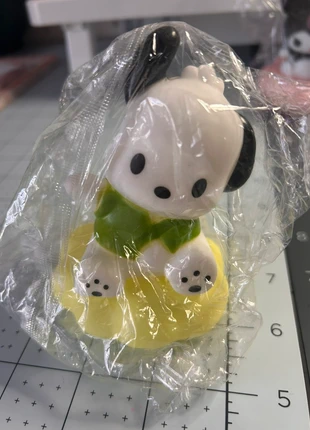 Veilleuse pochacco, marque: Sanrio, état: Neuf avec étiquette, taille: Prématuré, jusqu'à 44cm, 4,00 €, 4,90 € Protection acheteurs incluse