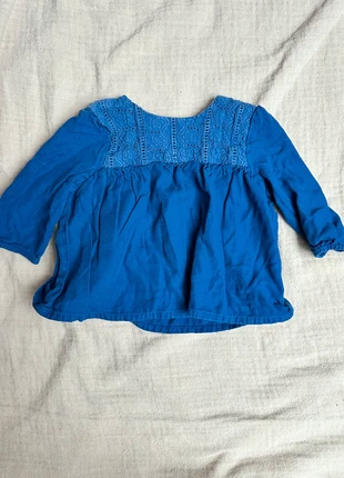 T-shirt manches longues fille 18M, merk: lapin bleu, staat: Heel goed, maat: 12-18 maanden / 80 cm, € 2,00, € 2,80 inclusief Kopersbescherming