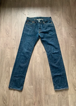 Jean Levi’s 501 bleu brut, marque: Levi's, état: Bon état, taille: L / 40 / 12, 22,00 €, 23,80 € Protection acheteurs incluse