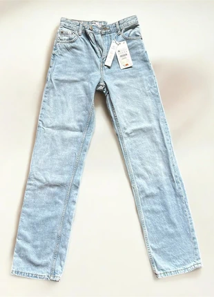 jeans a gamba dritta - nuovi con cartellino, marke: Bershka, zustand: Neu, mit Etikett, größe: XS / 34 / 6, 10,00 €, 11,20 € inklusive Vinted-Käuferschutz