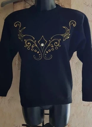 pull noir arabesque, zustand: Sehr gut, größe: Einheitsgröße, 8,00 €, 9,10 € inklusive Vinted-Käuferschutz