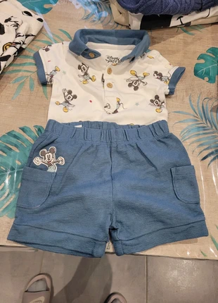 Ensemble Mickey, marke: Primark, zustand: Sehr gut, größe: 3-6 Monate / 62, 4,00 €, 4,90 € inklusive Vinted-Käuferschutz