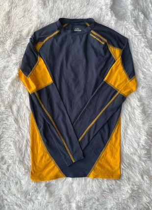 T-shirt de compression Under Armour - Jaune et Bleu Marine - Taille L, marque: Under Armour, état: Très bon état, taille: L, 14,99 €, 16,44 € Protection acheteurs incluse