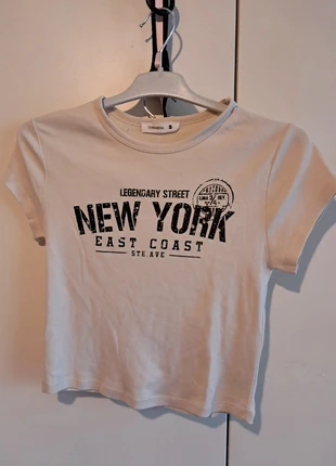Maglietta new york, brand: Terranova, condizioni: Ottime, taglia: S / IT 40 / EU 36, €2.00, €2.80 include la Protezione acquisti