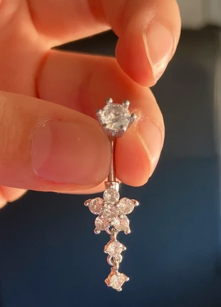 Buikpiercing, merk: merkloos, staat: Nieuw zonder prijskaartje, € 5,00, € 5,95 inclusief Kopersbescherming