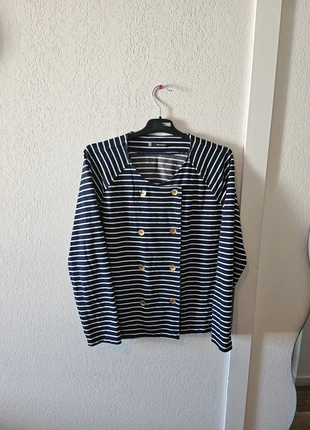 Gilet escorpion L en tres bon état, merk: Escorpion, staat: Heel goed, maat: L / 40 / 12, € 11,00, € 12,25 inclusief Kopersbescherming