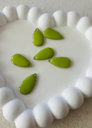 Lot 6 breloques émail vert, marca: AlyKréas, estado: Novo sem etiquetas, €2.29, €3.10 inclui Proteção do Comprador