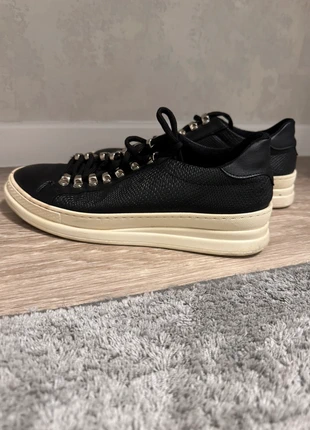Baskets chaussures noires à semelle épaisse look urbain chic et moderne, marca: Uniplay, estado: Muy bueno, tamaño: 41, 2,99 €, 3,84 € Protección al comprador incluida
