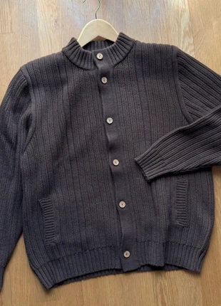 Brown Knit Cardigan – Axel Arigato | Minimalist Layer | Size M, marca: Axel Arigato, estado: Muito bom, tamanho: M, €99.00, €104.65 inclui Proteção do Comprador