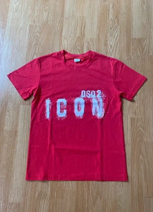 Camiseta Dsquared2 Roja, marque: Dsquared2, état: Neuf sans étiquette, taille: S, 7,00 €, 8,05 € Protection acheteurs incluse