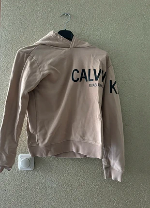 Calvin Klein trui kids, marque: Calvin Klein, état: Bon état, taille: 12 ans / 152 cm, 8,00 €, 9,10 € Protection acheteurs incluse