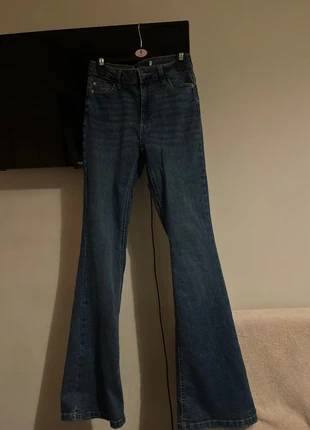 Midrise flare jeans!!, brand: Source Unknown, condition: Very good, size: S / 8, £5.00, £5.95 includes Buyer Protection