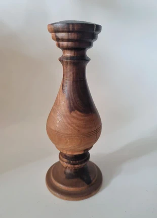 Elegante houten kandelaar, marque: Vintage Love, état: Très bon état, 6,00 €, 7,00 € Protection acheteurs (Pro) incluse