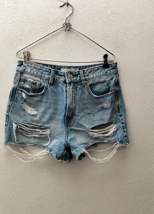 Calções de Ganga da Stradivarius Tamanho M, marca: Stradivarius, estado: Bom, tamanho: M / 38 / 10, €4.00, €4.90 inclui Proteção do Comprador