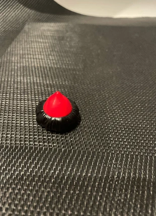 Playmobil chapeau coiffe chapka noire et rouge 3274 3810 4433 4535 4683 5003 cosaque mongole, brand: Playmobil, condition: Good, size: One size, €1.00, €1.75 includes Buyer Protection Pro