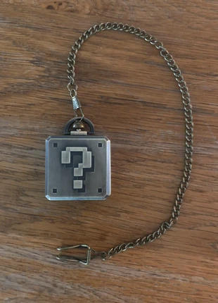 Montre gousset, Pocket clock Watch Nintendo, marke: Super Mario, zustand: Neu, größe: Einheitsgröße, 24,90 €, 26,85 € inklusive Vinted-Käuferschutz