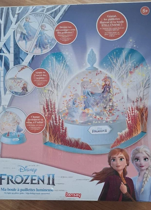 Boule à paillettes lumineuse la reine des neiges 2, marque: Lansay, état: Très bon état, taille: Taille unique, 6,00 €, 7,00 € Protection acheteurs incluse