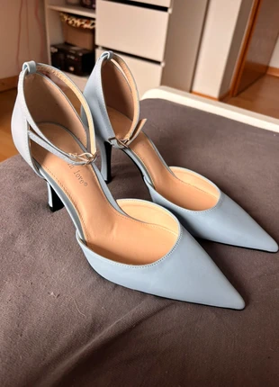 Hellblaue Hohe Schuhe, marque: Shein, état: Bon état, taille: 38, 4,00 €, 4,90 € Protection acheteurs incluse