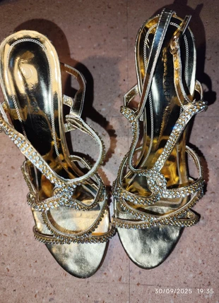 Chaussure à talon marque LoreInxy, merk: Loreinxy, staat: Heel goed, maat: 38, € 10,00, € 11,20 inclusief Kopersbescherming