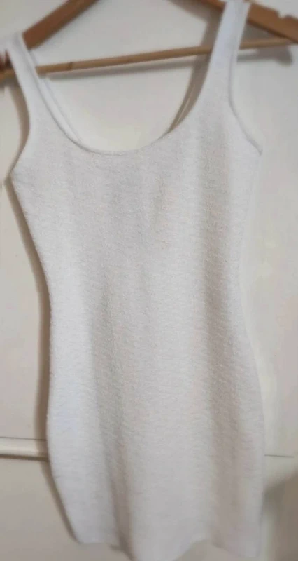 Robe blanche moulante et courte épaisse M bershka - photo numéro 10