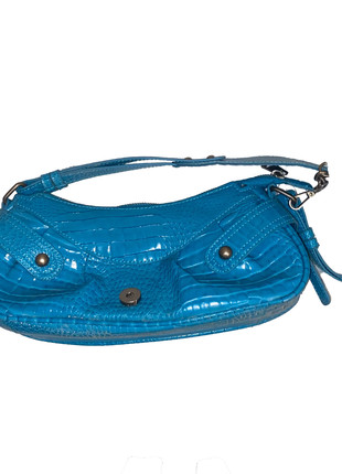 Sac bleu croco, marque: Urban Outfitters, état: Neuf sans étiquette, 13,00 €, 14,35 € Protection acheteurs incluse