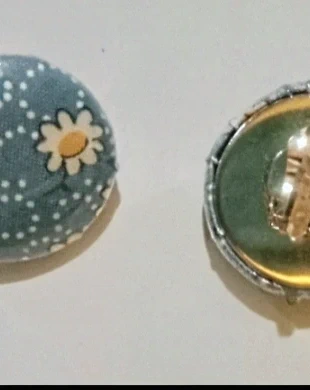 Boucles d'oreilles clip, merk: Clip, staat: Heel goed, € 1,50, € 2,28 inclusief Kopersbescherming