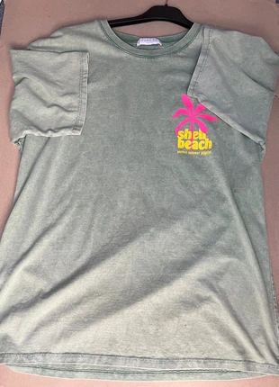 T shirt Shell Beach, marca: Made In Italy, estado: Nuevo con etiquetas, tamaño: Talla única, 8,00 €, 9,10 € Protección al comprador incluida