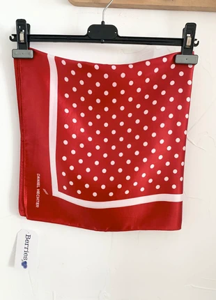 Foulard vintage Daniel hechter, marca: Daniel Hechter, estado: Muy bueno, 20,00 €, 21,70 € Protección al comprador Pro incluida