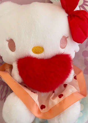 hello kitty heart plushie, brand: Hello Kitty, condition: Very good, size: One size, €10.00, €11.20 includes Buyer Protection