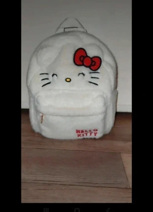 Sac a dos hello kitty, marke: Disney, zustand: Neu, mit Etikett, 26,00 €, 28,00 € inklusive Vinted-Käuferschutz