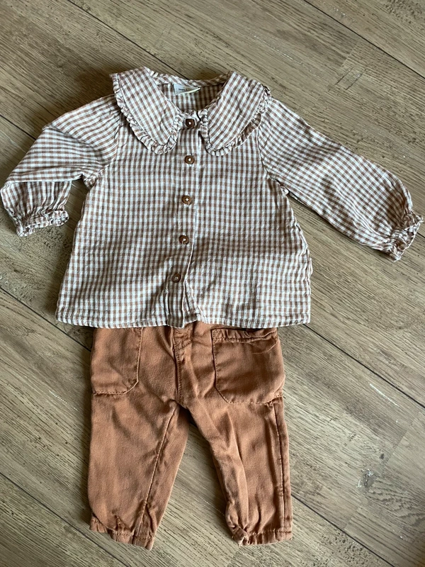 Deux ensembles 6/9 mois