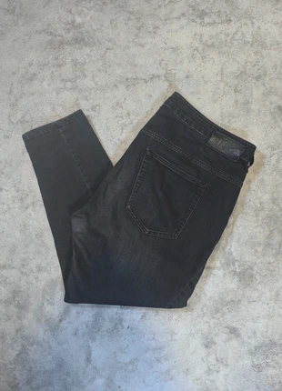 jean diesel d-fayza boyfriend femme, marque: Diesel, état: Très bon état, taille: XL / 42 / 14, 24,00 €, 25,90 € Protection acheteurs (Pro) incluse