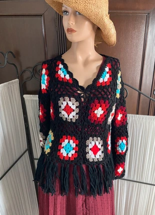 Jersey con flecos Handmade, marca: Hand Knitted, estado: Muito bom, tamanho: S / 36 / 8, €38.00, €40.60 inclui Proteção do Comprador