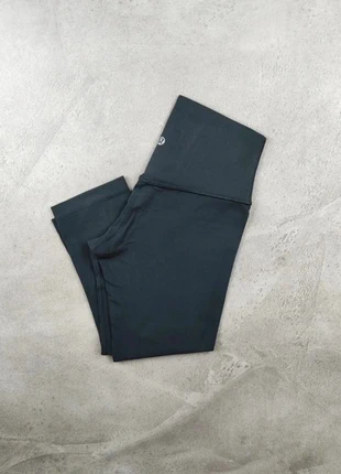 Legging de yoga align Lululemon noir - Taille XS femme, marque: Lululemon, état: Très bon état, taille: XS / 34 / 6, 35,00 €, 37,45 € Protection acheteurs (Pro) incluse