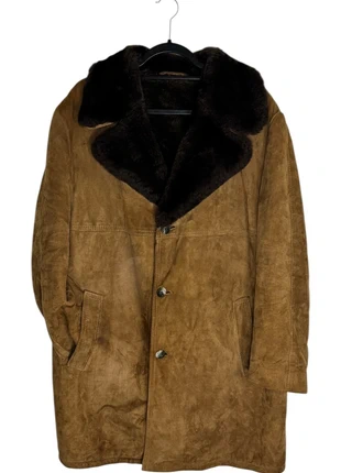 Manteau en cuir vintage peau lainée fourrure - couleur marron camel - taille L / XL, marque: Vintage Boutique, état: Très bon état, taille: XL, 31,00 €, 33,25 € Protection acheteurs incluse