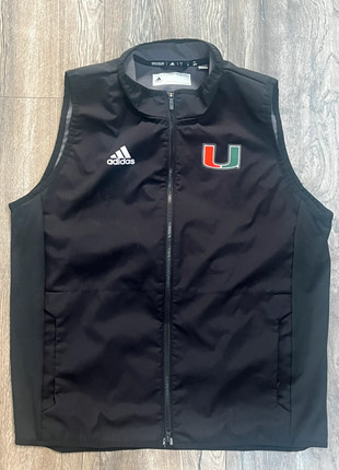 Adidas x Miami Hurricanes Softshell Vest – Men’s XL, marque: adidas, état: Neuf sans étiquette, taille: XL, 23,00 €, 24,85 € Protection acheteurs incluse