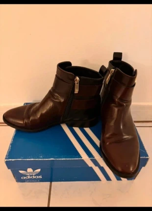 Bottines Zara, marque: Zara, état: Bon état, taille: 37, 7,00 €, 8,05 € Protection acheteurs incluse