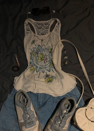 y2k floral print white flowy top, brand: Cute, condition: Very good, size: S / UK 8-10, £3.00, £3.85 includes Buyer Protection