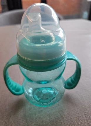Nuby green drinkbottle, marque: NUBY, état: Très bon état, 3,00 €, 3,85 € Protection acheteurs incluse
