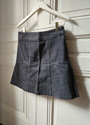 Jupe velours côtelé, brand: Bright and Beautiful, condizioni: Ottime, taglia: S / IT 40 / EU 36, €6.00, €7.00 include la Protezione acquisti