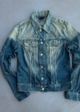 Diesel woman denim jacket y2k, marke: Diesel, zustand: Sehr gut, größe: M / 38 / 10, 25,00 €, 26,95 € inklusive Vinted-Käuferschutz
