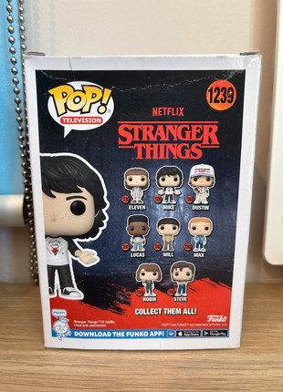 pop stranger things, marque: Stranger Things, état: Très bon état, taille: Taille unique, 8,00 €, 9,10 € Protection acheteurs incluse