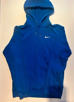 pull a capuche Nike Bleu, brand: Nike, condition: Very good, size: S, €25.00, €26.95 includes Buyer Protection