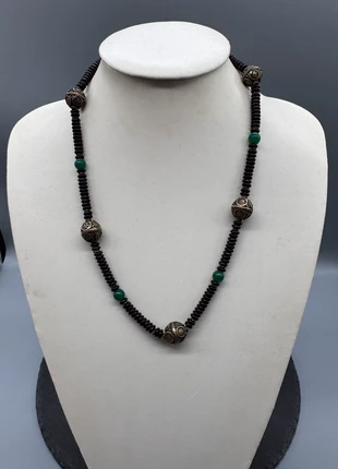 Collier en perles grenat almandi style ethnique grande perles Gillet (taille collier 55cm), staat: Nieuw zonder prijskaartje, € 25,00, € 26,95 inclusief Kopersbescherming Pro