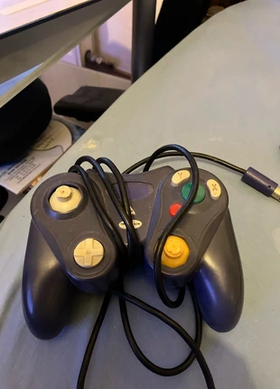 Manette gamecube, brand: GAMECUBE, condition: Good, €8.00, €9.10 includes Buyer Protection