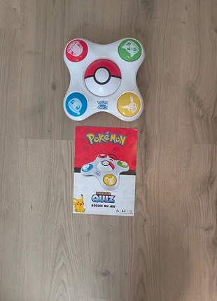 Dresseur quiz, marque: Pokémon, état: Très bon état, taille: 7 ans / 122 cm, 5,00 €, 5,95 € Protection acheteurs incluse