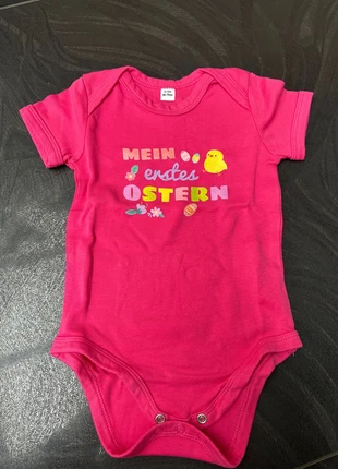 Body kurzarm Ostern Größe 66-76 (6-12 M), marke: Babybugz, zustand: Sehr gut, größe: 6-9 Monate / 68, 2,50 €, 3,33 € inklusive Vinted-Käuferschutz