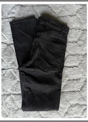 Jean noir Friday W30 L32, marca: Friday, estado: Muy bueno, tamaño: W30 | ES 40, 4,00 €, 4,90 € Protección al comprador incluida